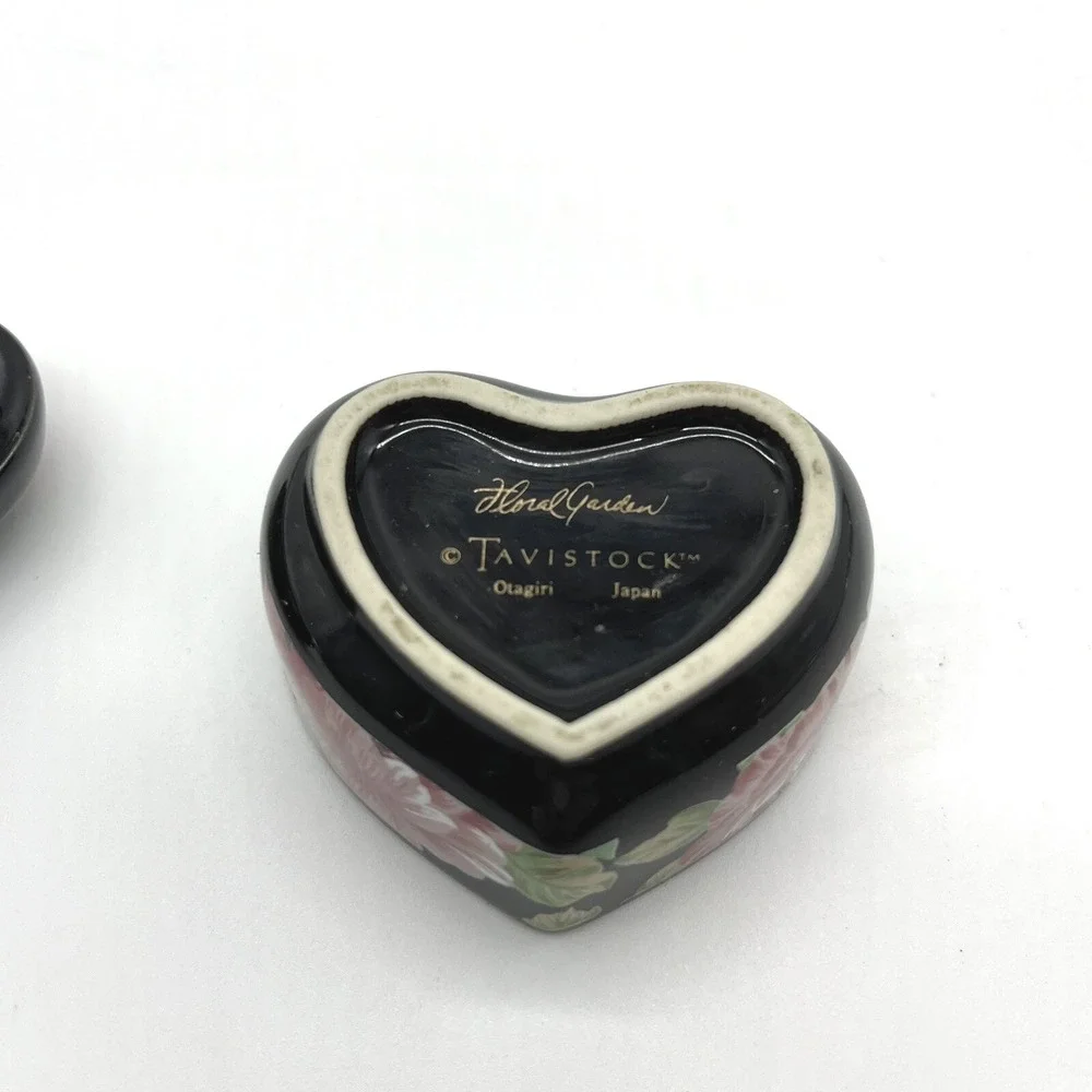 Otagiri Tavistock Floral Garden Heart Trinket Box Black Pink Roses Hinged Lid‎
